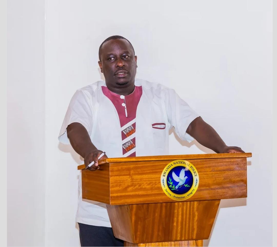 Training Rwanda’s Canine Units in Veterinary Care